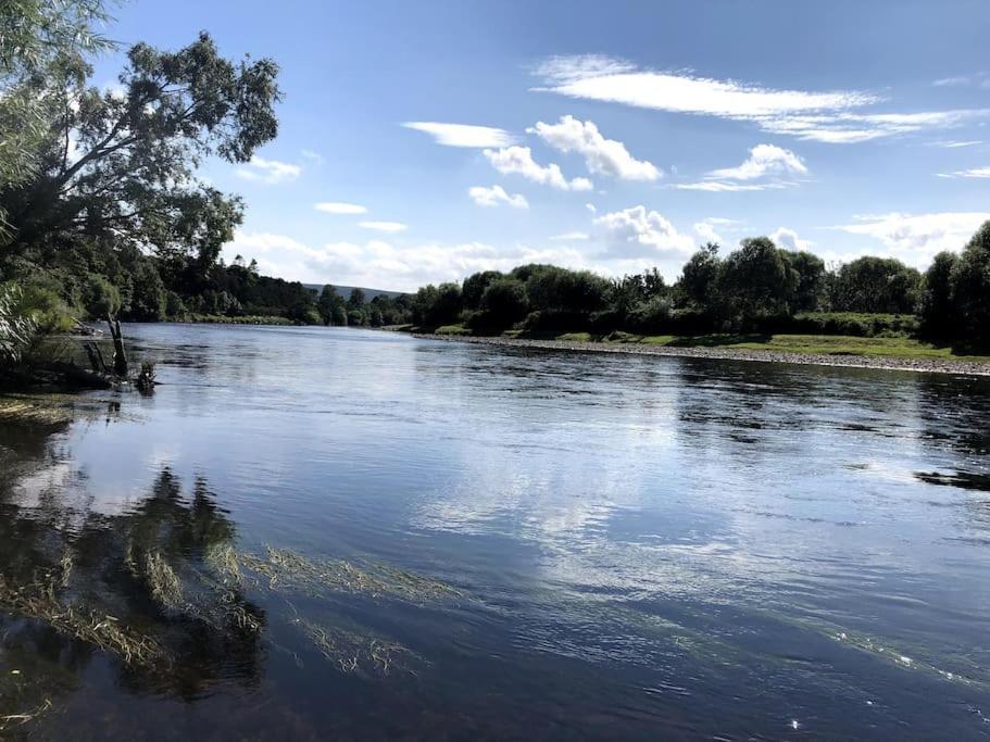 Glenburn, Private Studio Accommodation In Fochabers Εξωτερικό φωτογραφία
